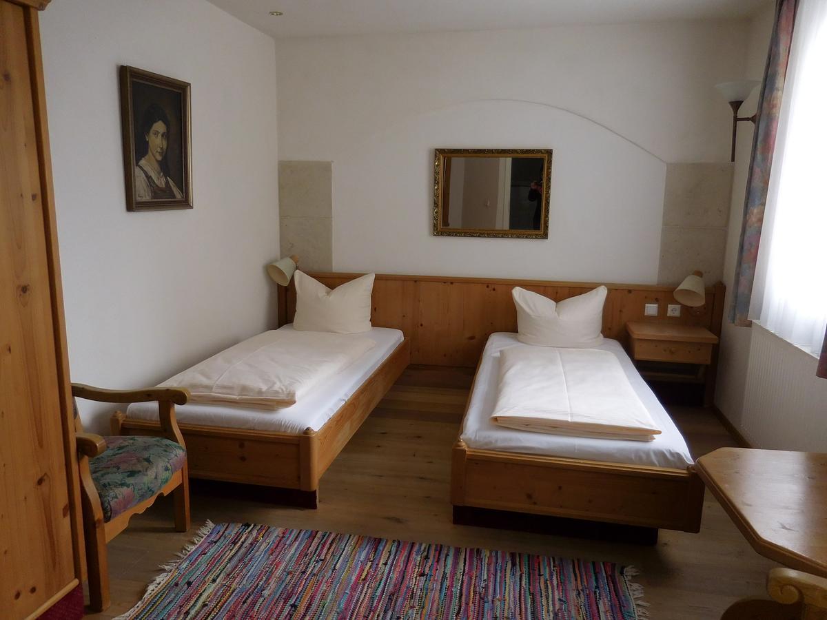 Kaiserhof Hotel Sonne Nördlingen Eksteriør bilde